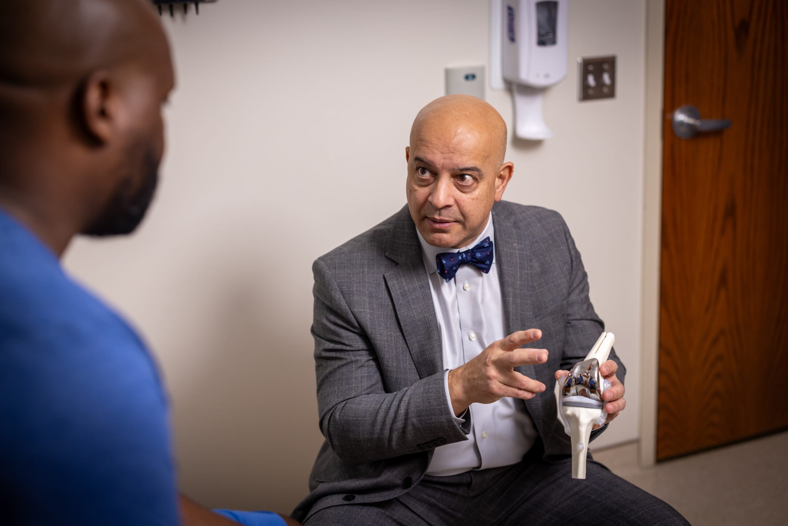 Dr. Chokshi with Samaritan Orthopedics